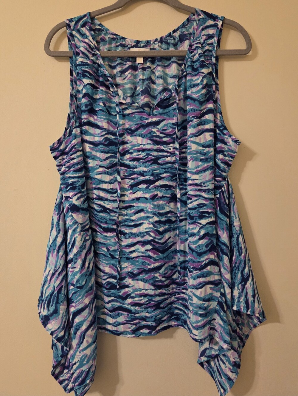Charming Charlie Asymmetrical Top